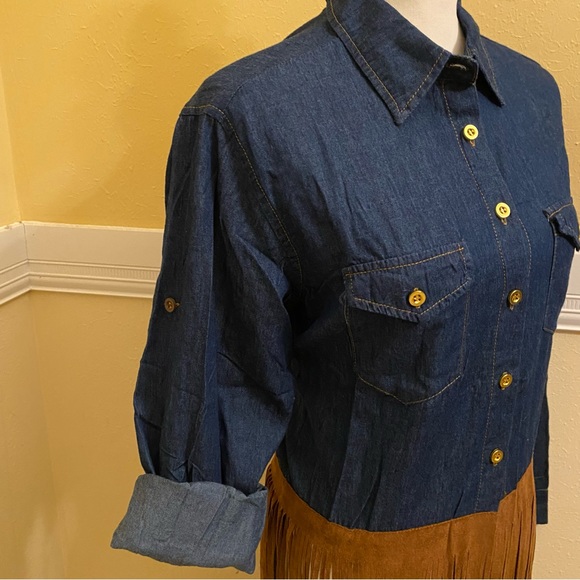 COPY - 36 POINT 5 Ladies Denim Shirt/ Jacket with Brown Fringe; NEW. - Picture 3 of 9